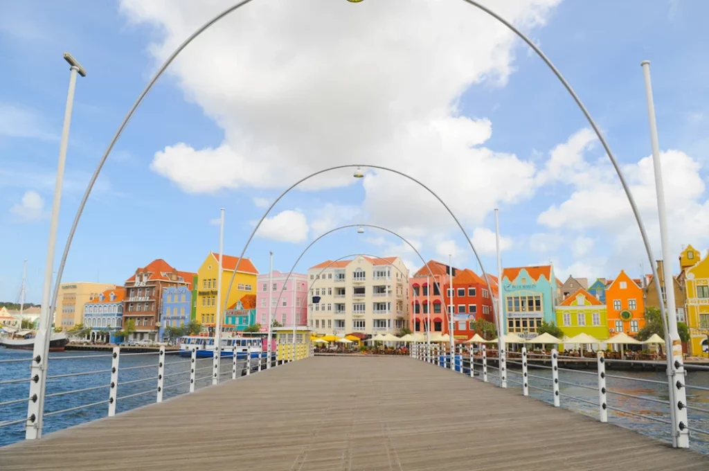 Indalo-Curacao-Guide-Galerie-1