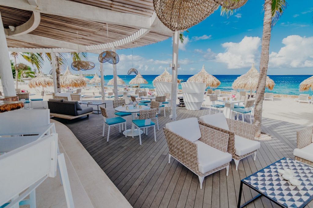 Bar « The Palm »