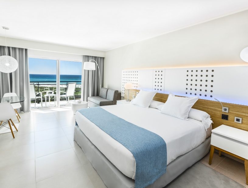Chambres (946) :