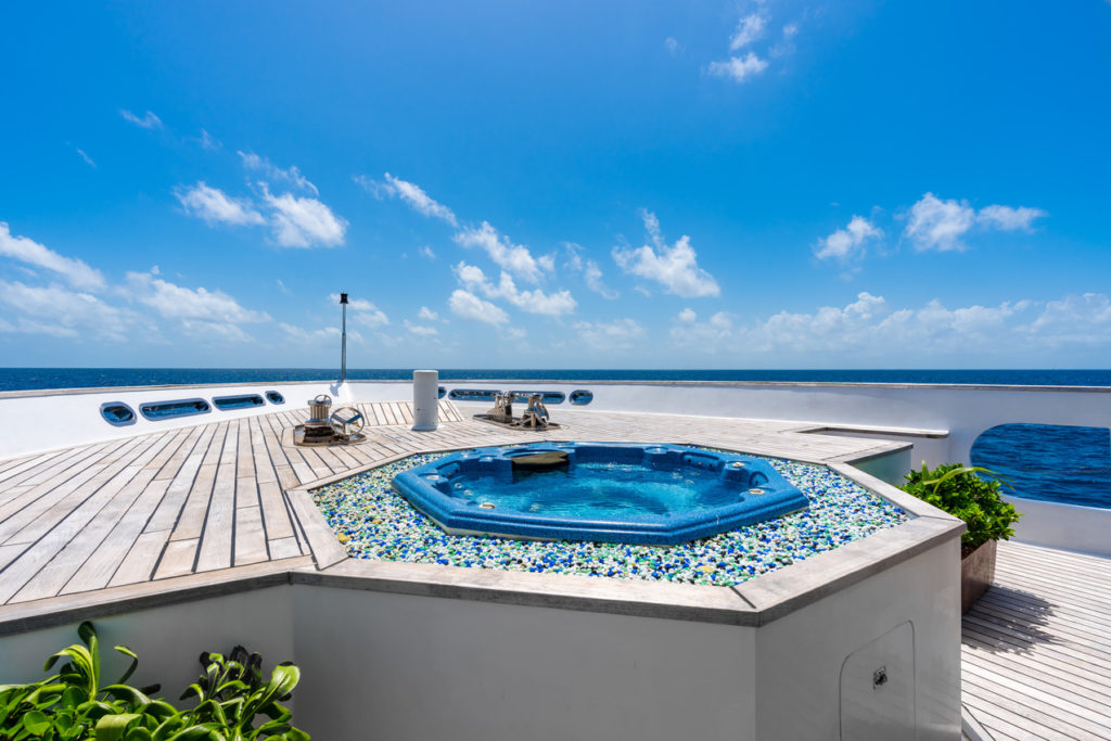 Indalo_Maldives_Seafari_Jacuzzi