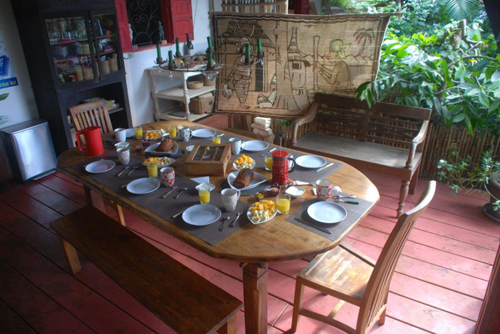 Table d&rsquo;Hôtes