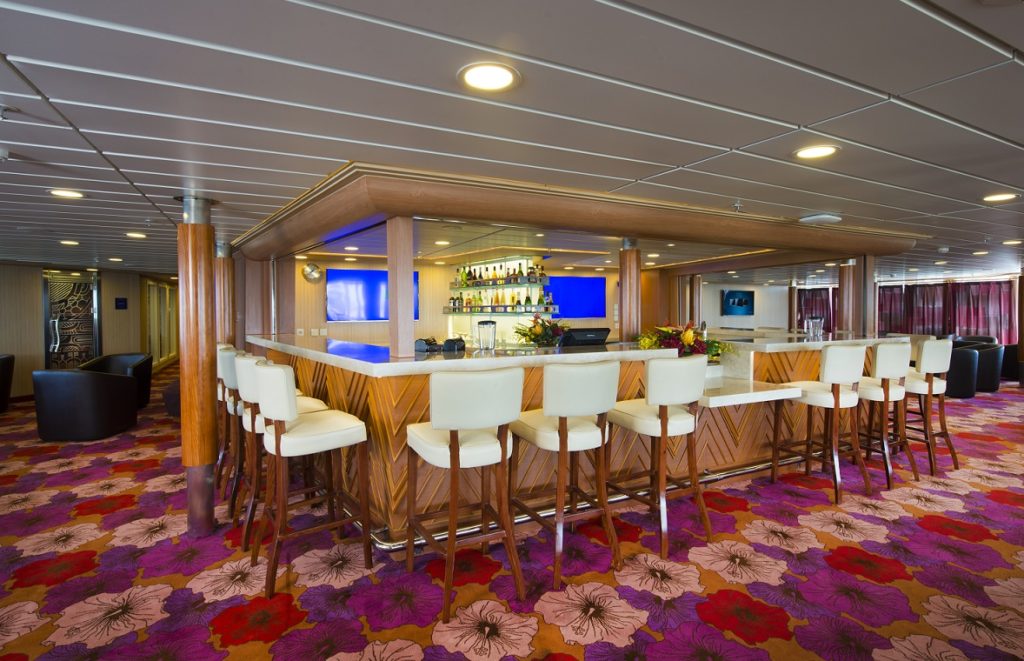 Indalo_Polynesie_Croisiere_Aranui_Bar-Veranda