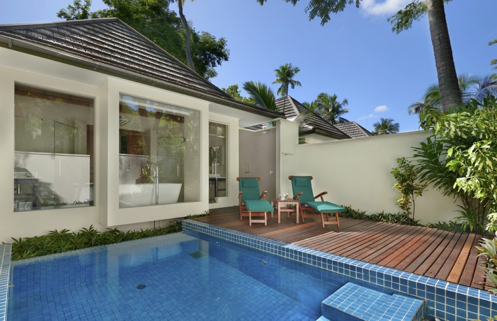 Beachfront Villa avec piscine