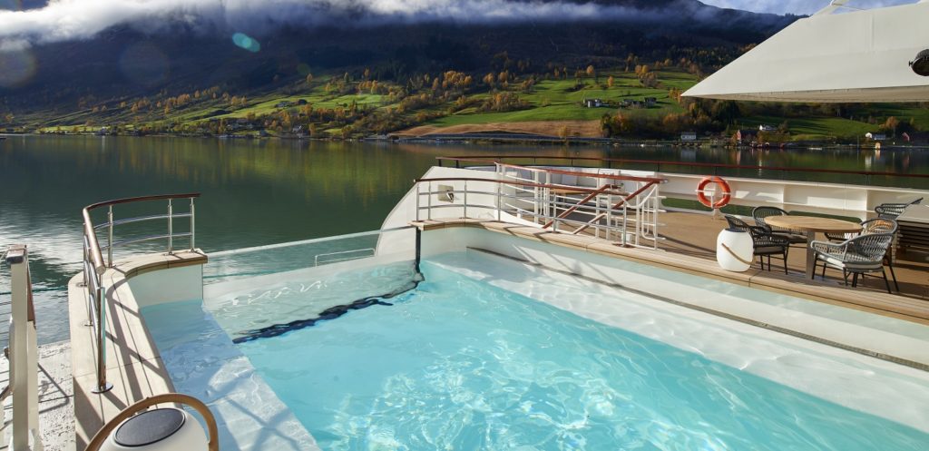 Indalo_Seychelles_Ponant_Pool